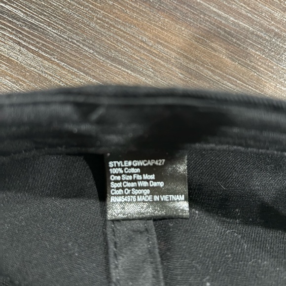 Women’s Black Smiley Face Flower Baseball Cap - Picture 3 of 3